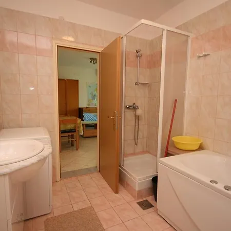 Apartment 6987a *
